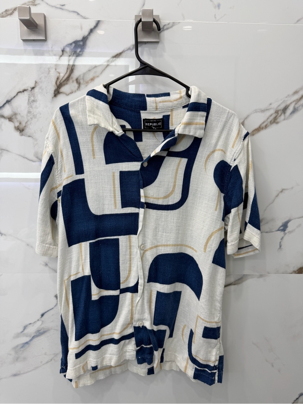 MEN'S Republic Geometric Button-Up Shirt in Navy & Cream
